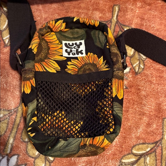 Lucy & Yak Sunflower Print Crossbody Bag - Picture 2 of 9